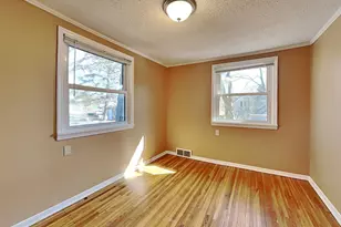 2910 Louisiana Ave N, Crystal, MN 55427 - Photo 11