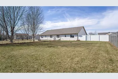 13561 42nd Avenue, Chippewa Falls, WI 54729 - Photo 7