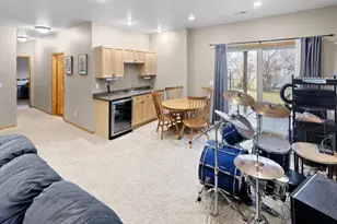 2102 Whitetail Run, Buffalo, MN 55313 - Photo 41