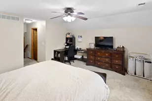 2102 Whitetail Run, Buffalo, MN 55313 - Photo 37