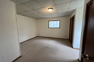 331 E Vine St, Owatonna, MN 55060 - Photo 5