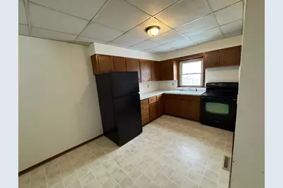 331 E Vine Street, Owatonna, MN 55060 - Photo 3