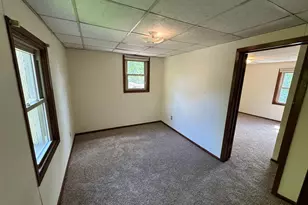 331 E Vine St, Owatonna, MN 55060 - Photo 11