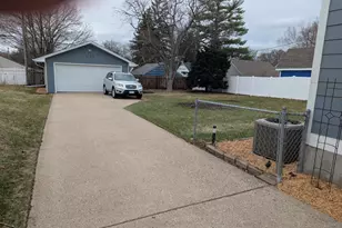 3105 Mondamin St, Minneapolis, MN 55417 - Photo 5