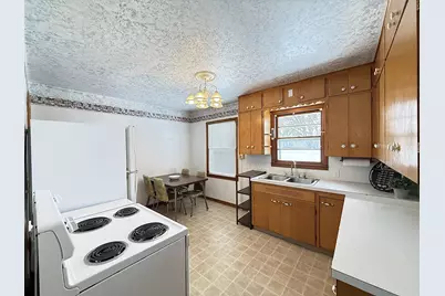 31 W Wilkening Avenue, Appleton, MN 56208 - Photo 11