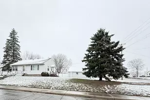 31 W Wilkening Ave, Appleton, MN 56208 - Photo 3