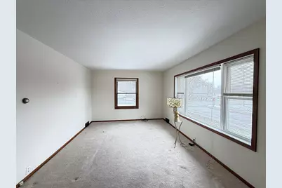 31 W Wilkening Avenue, Appleton, MN 56208 - Photo 7