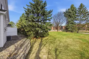 1839 Riverwood Dr, Burnsville, MN 55337 - Photo 33