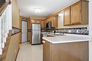 1839 Riverwood Dr, Burnsville, MN 55337 - Photo 7