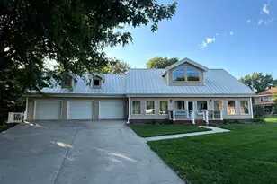 207 N Main St, Taunton, MN 56291 - Photo 37