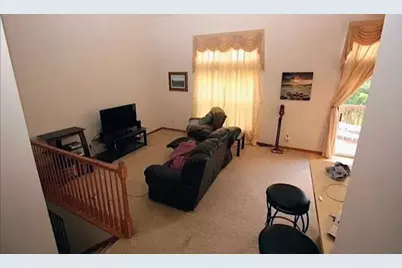 15784 Flan Court, Apple Valley, MN 55124 - Photo 3