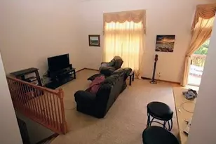 15784 Flan Ct, Apple Valley, MN 55124 - Photo 3