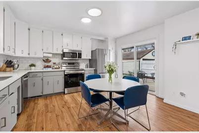 5330 Louisiana Avenue N, Crystal, MN 55428 - Photo 11