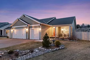 1114 Meadow Ln, Waconia, MN 55387 - Photo 5