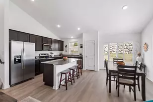 1114 Meadow Ln, Waconia, MN 55387 - Photo 13