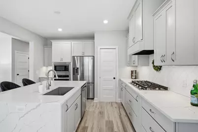 1198 Gretz Way, New Richmond, WI 54017 - Photo 9