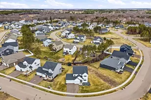 1198 Gretz Wy, New Richmond, WI 54017 - Photo 43