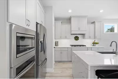 1198 Gretz Way, New Richmond, WI 54017 - Photo 11