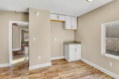 307 10th Street N, Moorhead, MN 56560 - Photo 7