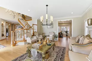 2 Benttree Ln, North Oaks, MN 55127 - Photo 9