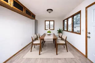 7901 Winsdale Street N, Golden Valley, MN 55427 - Photo 9