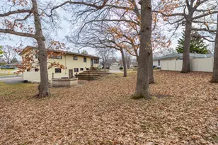 7901 Winsdale Street N, Golden Valley, MN 55427 - Photo 25