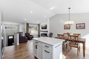 25921 24th St W, Zimmerman, MN 55398 - Photo 11