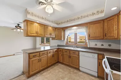 515 151st Street, Luverne, MN 56156 - Photo 9