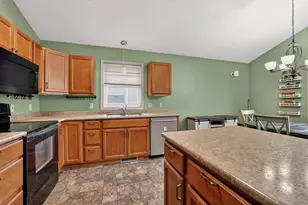6219 Fairway Dr NW, Rochester, MN 55901 - Photo 15