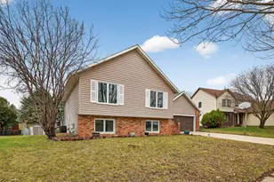 6219 Fairway Dr NW, Rochester, MN 55901 - Photo 3