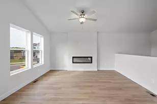 607 Redwood Loop N, Cambridge, MN 55008 - Photo 9