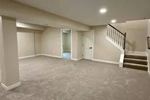 4021 Pebblebrook Dr, Bloomington, MN 55437 - Photo 25