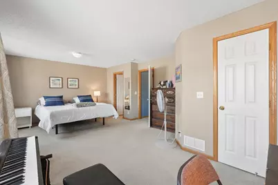 3574 Sterling Heights Drive #H, River Falls, WI 54022 - Photo 15