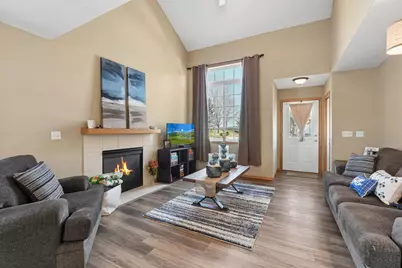 3574 Sterling Heights Drive #H, River Falls, WI 54022 - Photo 3