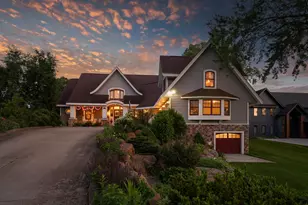 6851 N Shr Trl N, Forest Lake, MN 55025 - Photo 101