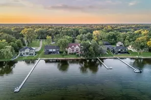 6851 N Shr Trl N, Forest Lake, MN 55025 - Photo 99