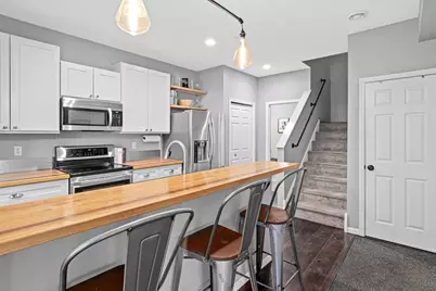 9620 Washington Boulevard #1, Chanhassen, MN 55317 - Photo 7