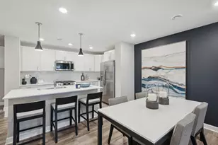 5317 Long Pointe Pass, Woodbury, MN 55129 - Photo 3