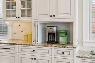 4615 Browndale Ave, Edina, MN 55424 - Photo 13