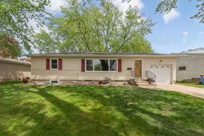 1443 Lincoln Avenue, Owatonna, MN 55060 - Photo 1