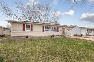 1443 Lincoln Ave, Owatonna, MN 55060 - Photo 1