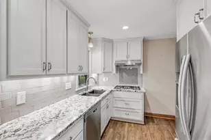 14137 Glenridge Rd, Minnetonka, MN 55345 - Photo 13