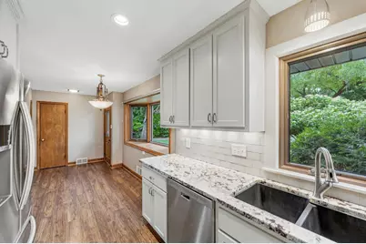 14137 Glenridge Road, Minnetonka, MN 55345 - Photo 15