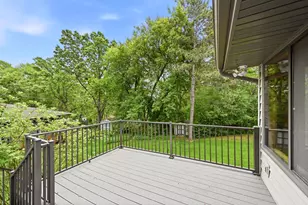 14137 Glenridge Rd, Minnetonka, MN 55345 - Photo 25