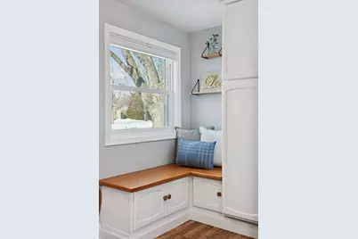 10241 Pleasant Avenue S, Bloomington, MN 55420 - Photo 11