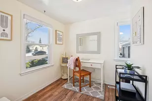 10241 Pleasant Ave S, Bloomington, MN 55420 - Photo 17