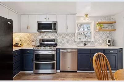 10241 Pleasant Avenue S, Bloomington, MN 55420 - Photo 9