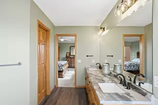 4230 Pineview Ln N, Plymouth, MN 55442 - Photo 39