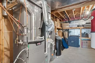 4230 Pineview Ln N, Plymouth, MN 55442 - Photo 73