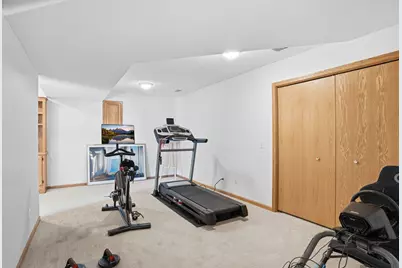 4230 Pineview Lane N, Plymouth, MN 55442 - Photo 69